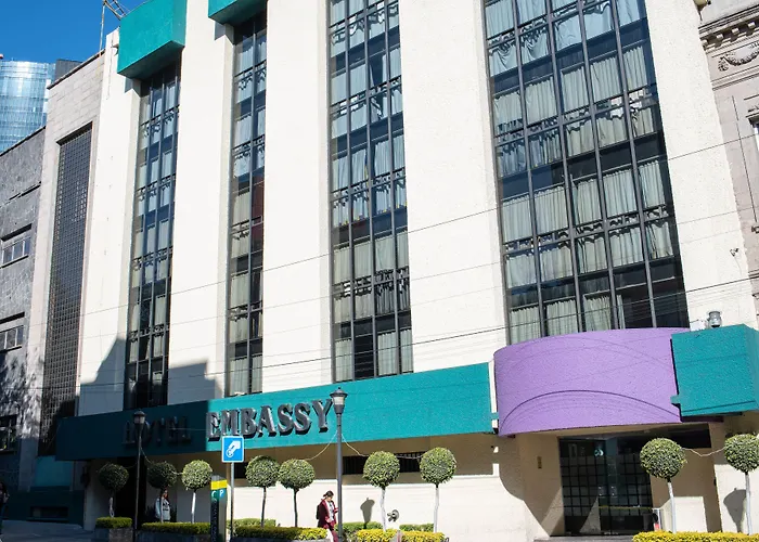 Hotel Embassy 3*
