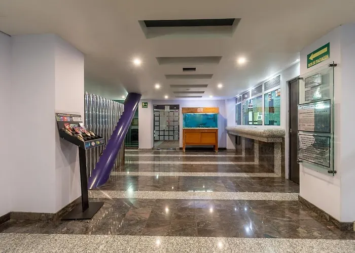 Hotel Embassy 3*